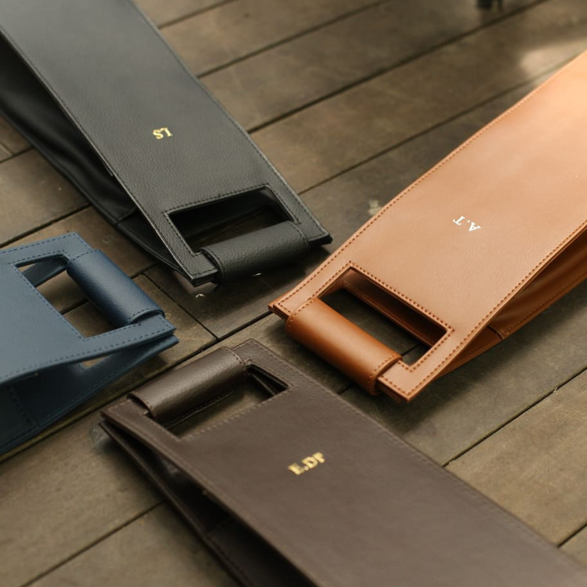 THE PERFECT FRAME FOR YOUR FINEST BOTTLES